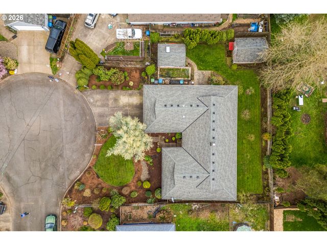 1180 Koffler Ave, Woodburn, OR 97071