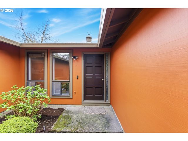 1180 Koffler Ave, Woodburn, OR 97071