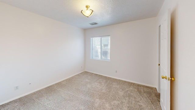 313 McKnight - Main, A & B Avenue NE, Albuquerque, NM 87102