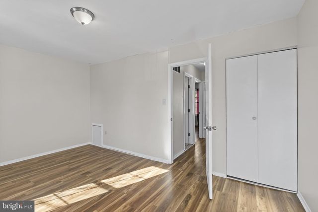 1826 JAYBIRD CT, Severn, MD 21144