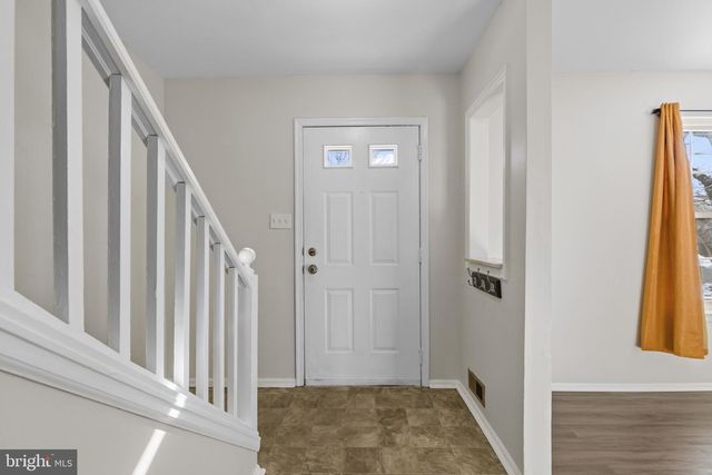 1826 JAYBIRD CT, Severn, MD 21144