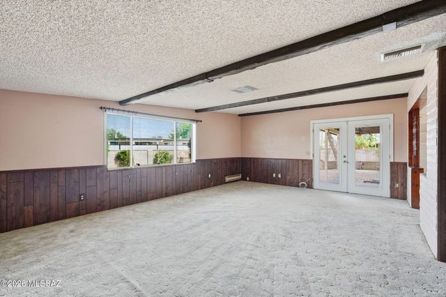 7381 E Stella Road, Tucson, AZ 85730