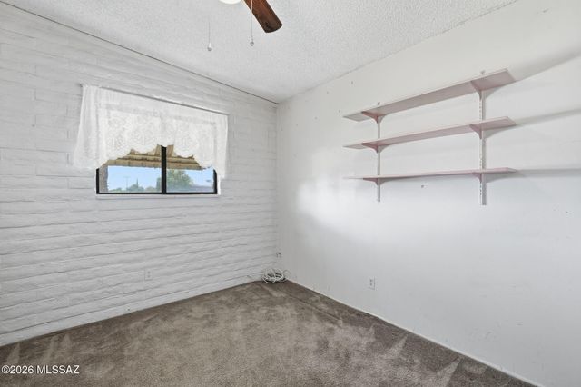 7381 E Stella Road, Tucson, AZ 85730