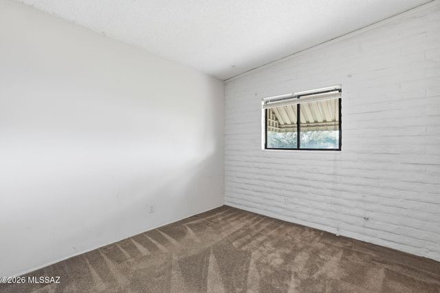 7381 E Stella Road, Tucson, AZ 85730