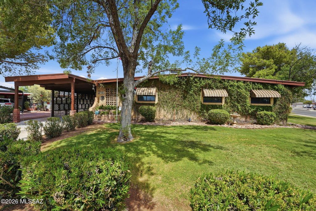 7381 E Stella Road, Tucson, AZ 85730