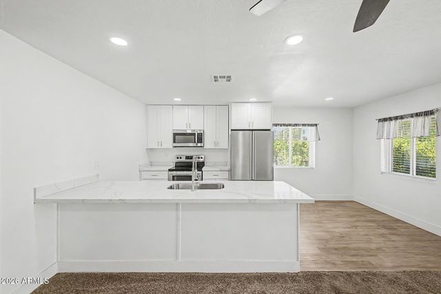 1916 W MORNINGSIDE Drive 66, Phoenix, AZ 85023