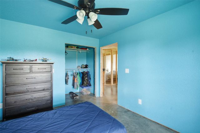 1017 County Road 4699, Boyd, TX 76023