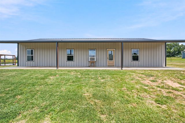 1017 County Road 4699, Boyd, TX 76023