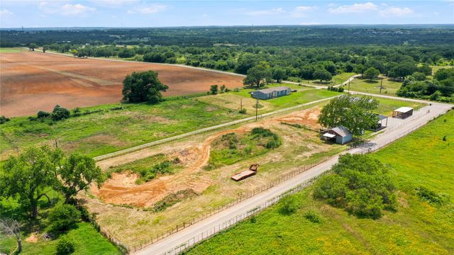 1017 County Road 4699, Boyd, TX 76023