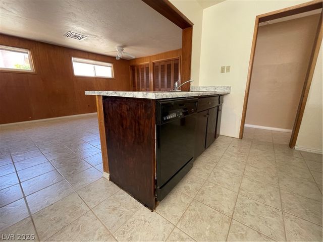 590 National Street, Henderson, NV 89015