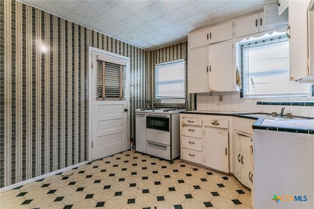 1217 S 41st Street, Temple, TX 76504