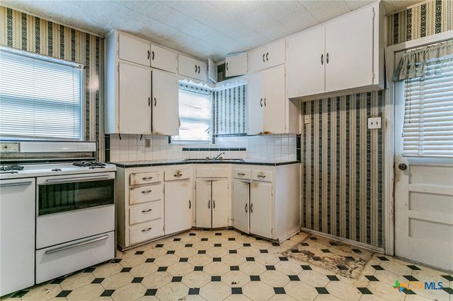 1217 S 41st Street, Temple, TX 76504