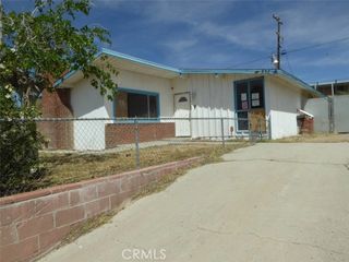 521 S Muriel, Barstow, CA 92311