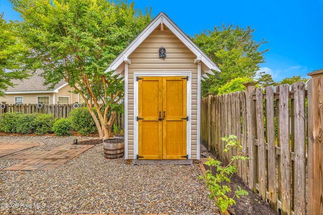 4900 Merlot Court, Wilmington, NC 28409