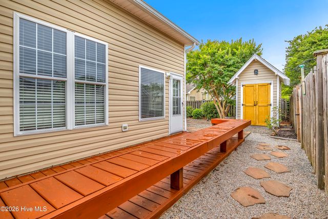4900 Merlot Court, Wilmington, NC 28409