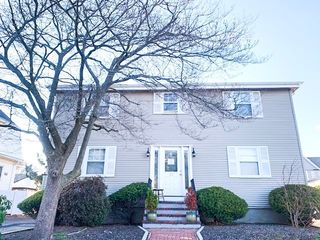 23 Branch St 4, Quincy, MA 02169