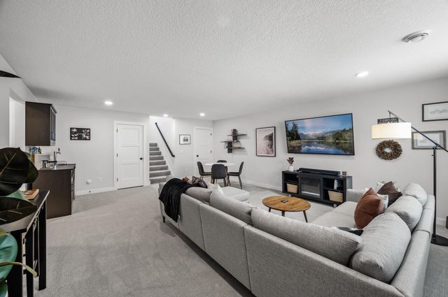 2301 Keystone Avenue NE, Saint Michael, MN 55376