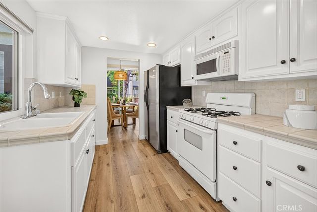 5612 Las Virgenes 37, Calabasas, CA 91302