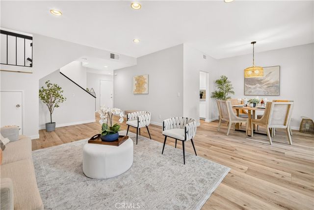 5612 Las Virgenes 37, Calabasas, CA 91302