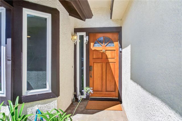 5612 Las Virgenes 37, Calabasas, CA 91302
