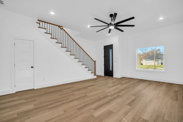 305 Eggar Street, Waxahachie, TX 75165