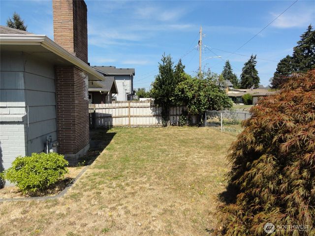1101 S 72nd Street, Tacoma, WA 98408