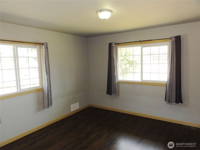 1101 S 72nd Street, Tacoma, WA 98408