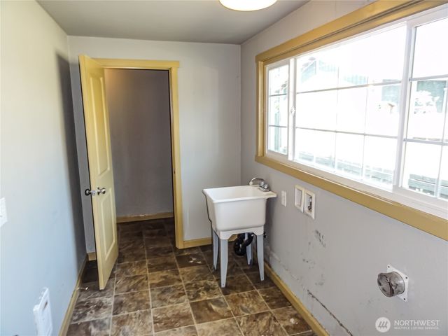 1101 S 72nd Street, Tacoma, WA 98408