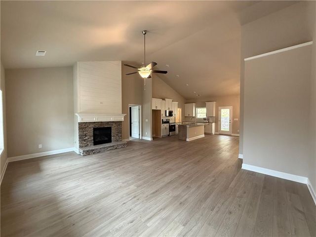 308 Pinebrook Drive, Waleska, GA 30183