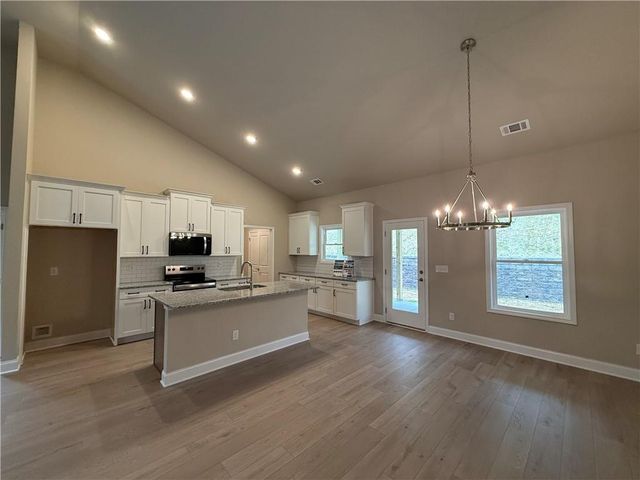 308 Pinebrook Drive, Waleska, GA 30183