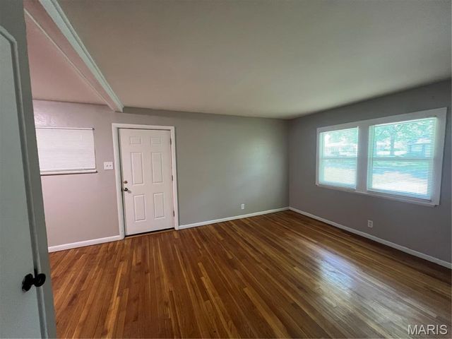 127 Ben Nevis Road, Unincorporated, MO 63137
