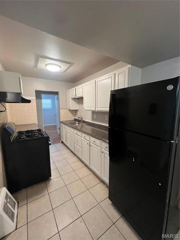 127 Ben Nevis Road, Unincorporated, MO 63137