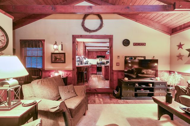 3 Garvin Road, Derry, NH 03038