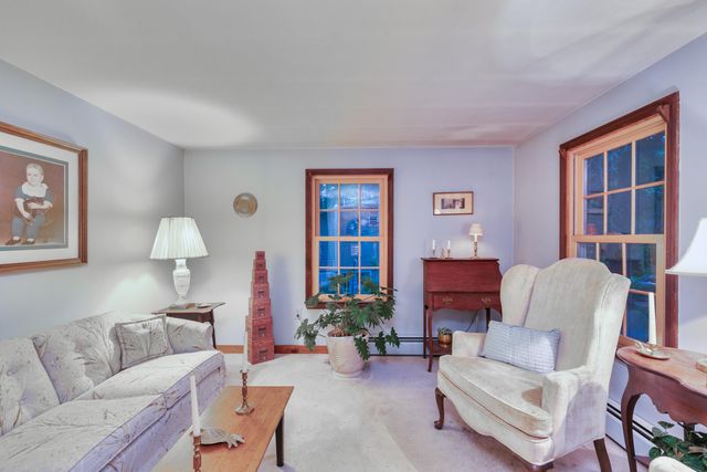 3 Garvin Road, Derry, NH 03038
