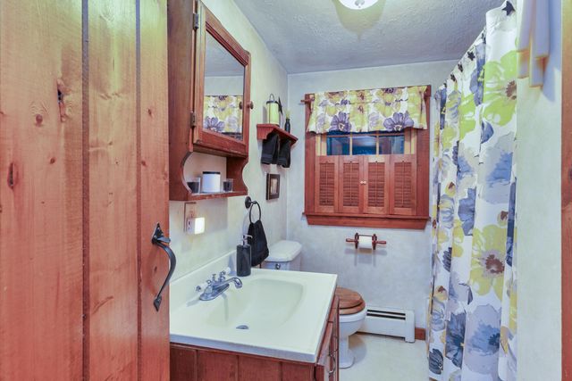 3 Garvin Road, Derry, NH 03038