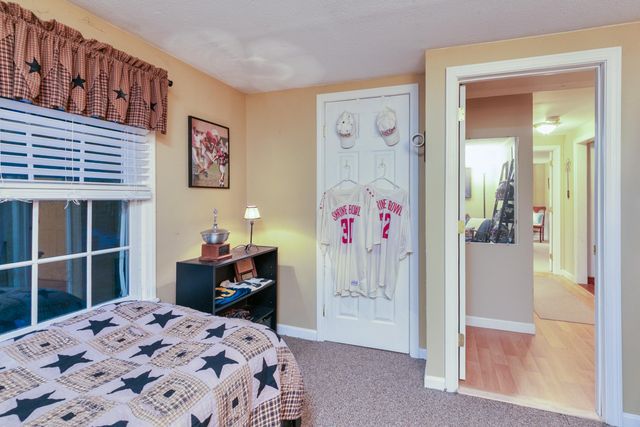 3 Garvin Road, Derry, NH 03038