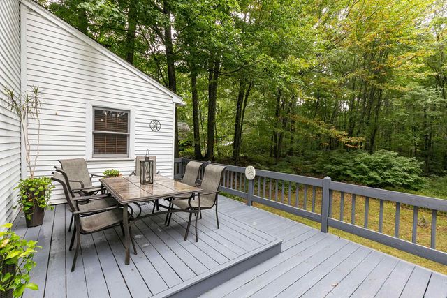 3 Garvin Road, Derry, NH 03038