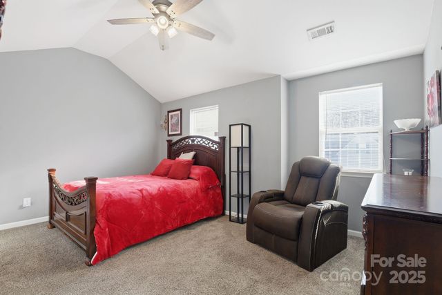 5825 Brookfield Pointe Drive, Charlotte, NC 28216