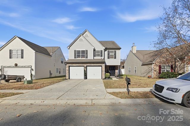 5825 Brookfield Pointe Drive, Charlotte, NC 28216