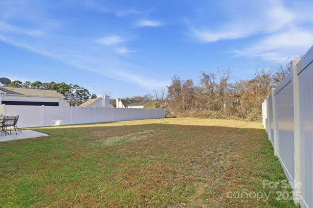 5825 Brookfield Pointe Drive, Charlotte, NC 28216