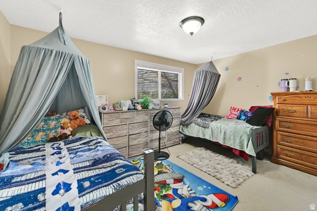 Image 16 of property listing at 846 S 1625 E #C, Clearfield, UT 84015