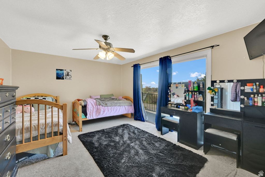 Image 20 of property listing at 846 S 1625 E #C, Clearfield, UT 84015