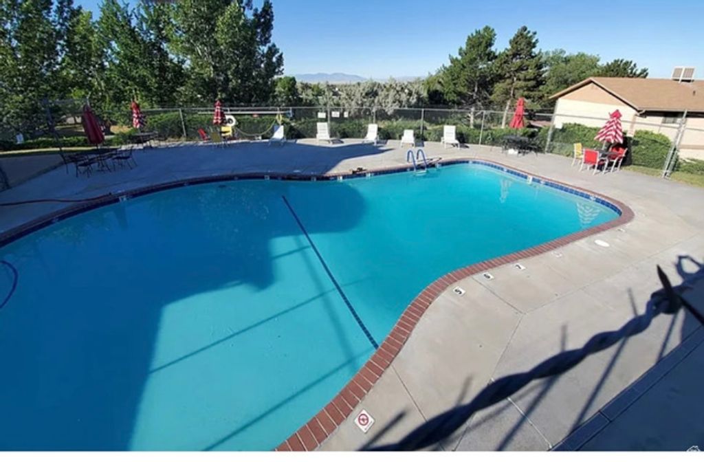 Image 35 of property listing at 846 S 1625 E #C, Clearfield, UT 84015