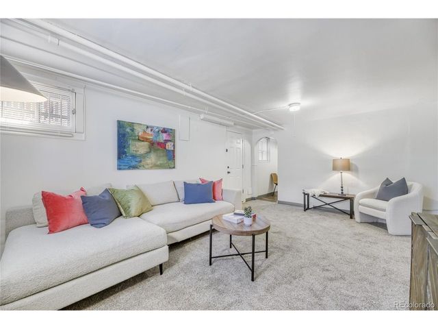 355 S Clarkson St, Denver, CO 80209