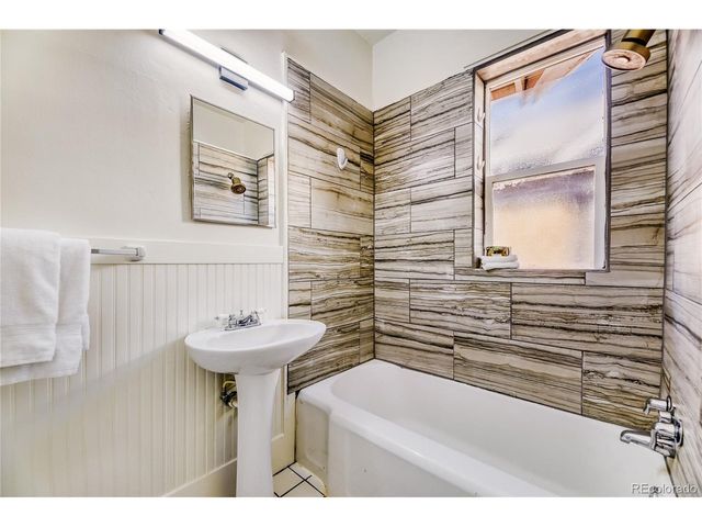 355 S Clarkson St, Denver, CO 80209