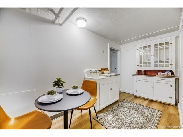 355 S Clarkson St, Denver, CO 80209