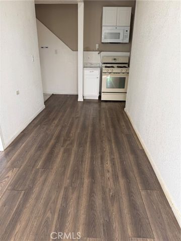 8405 Buckthorn, Hesperia, CA 92345