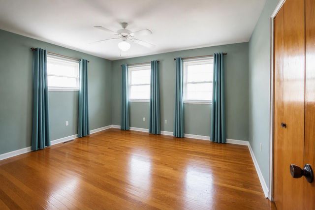 1721 Fort Henry Drive, Fort Wright, KY 41011