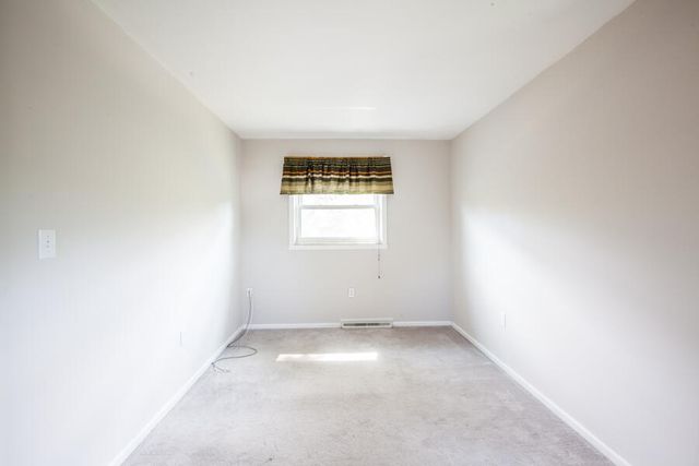 1721 Fort Henry Drive, Fort Wright, KY 41011