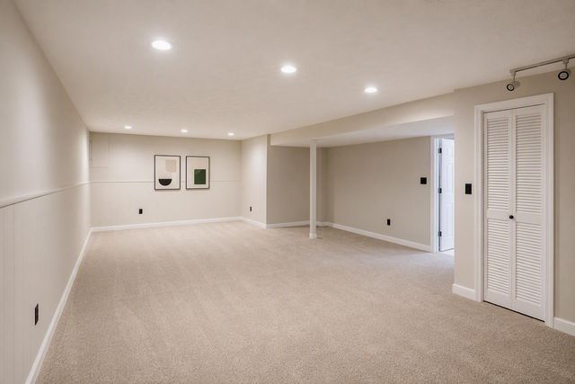 1721 Fort Henry Drive, Fort Wright, KY 41011
